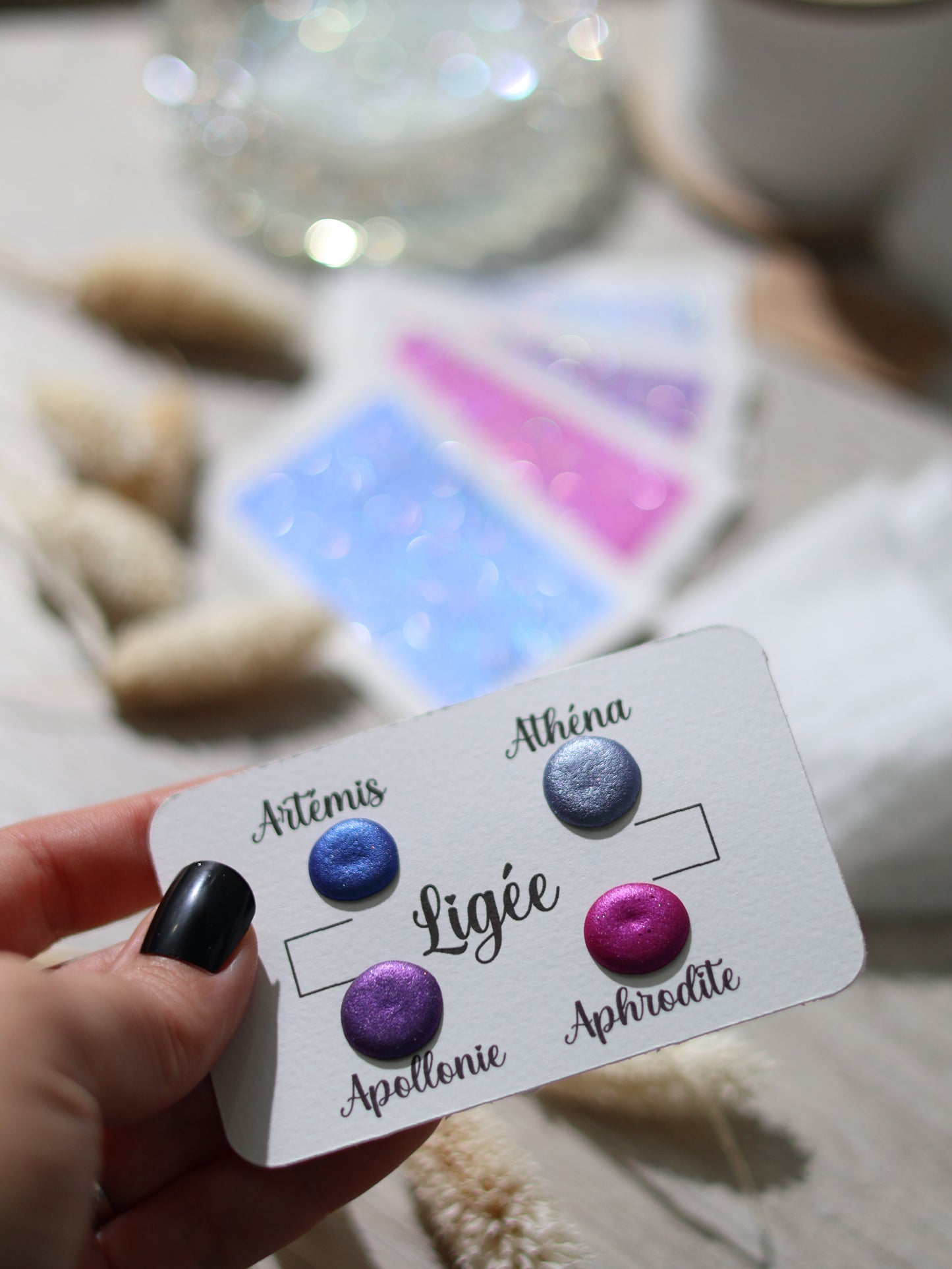 Ligée | Dot card 4 aquarelles pailletées rose, bleu, gris et violet | aquarelles artisanales | fabriqué en France | paillette holographique