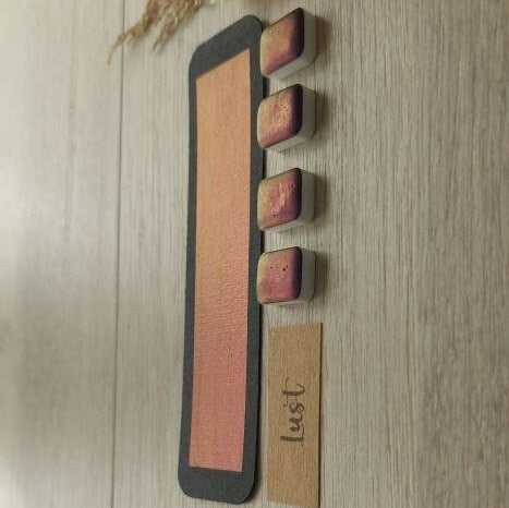Lust - Quart de godet d'aquarelle super caméléon