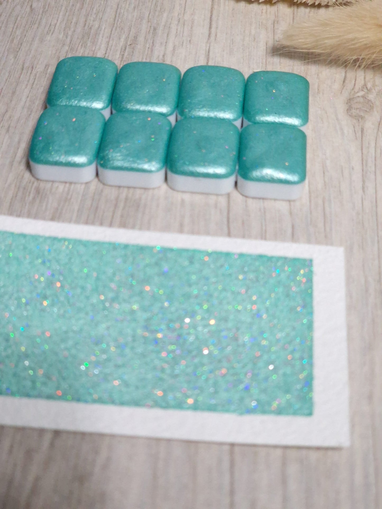 Sweetie | Quart de godet d'aquarelle pailletée | aquarelle holographique menthe à l'eau | aquarelle scintillante | fabriquée à la main