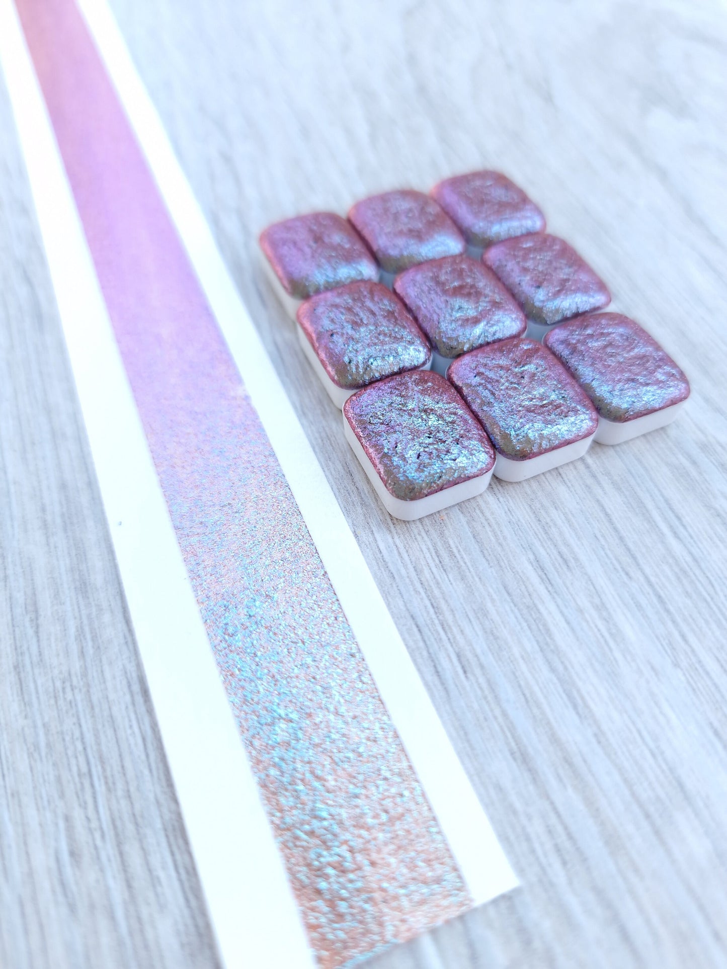 Paon - Quart de godet aquarelle caméléon | aquarelle artisanales fabriquée à la main | peinture duochrome | peinture pour coloriage adulte