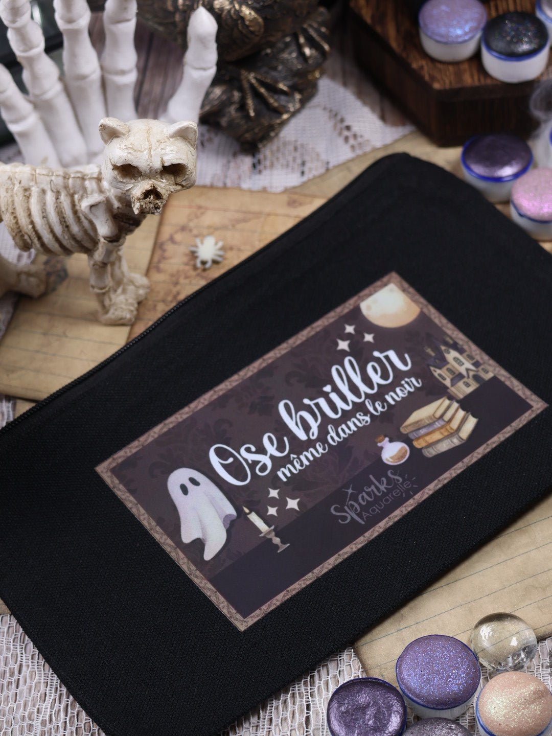 Le Manoir Hanté | Trousse de 6 aquarelles Halloween | Brillantes, étincelantes et solaires | artisanales | Brillantes, étincelantes et solaires | artisanales- 6 aquarelles à effets | aquarelle caméléons | aquarelles métallisées et pailletées | halloween