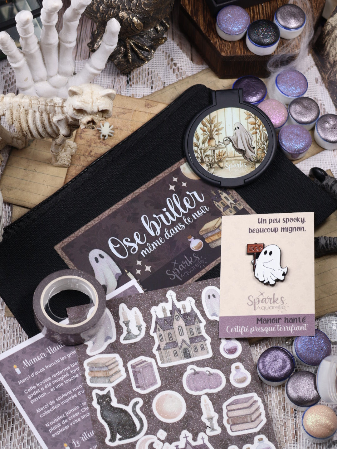 Le Manoir Hanté | Trousse de 6 aquarelles Halloween | Brillantes, étincelantes et solaires | artisanales | Brillantes, étincelantes et solaires | artisanales- 6 aquarelles à effets | aquarelle caméléons | aquarelles métallisées et pailletées | halloween