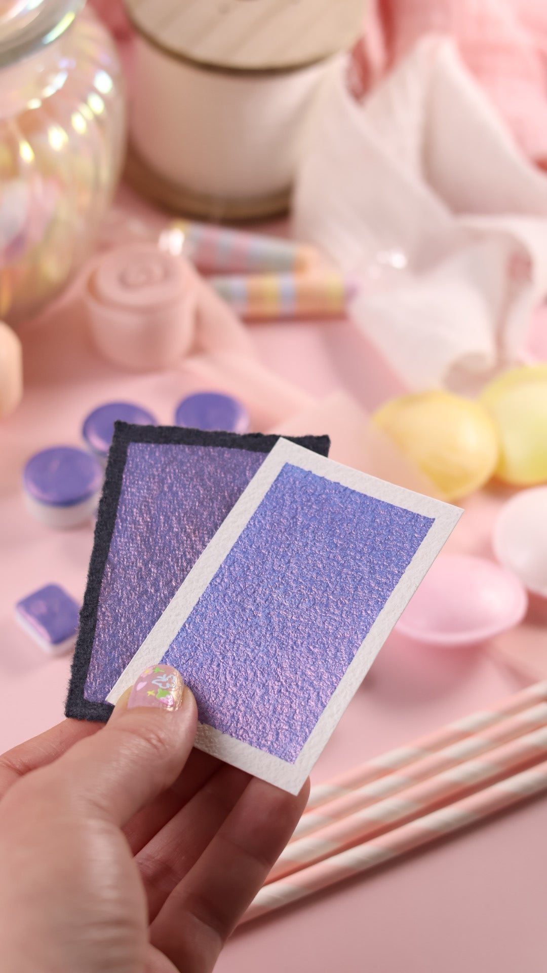 Candy | 12 metallische Pastell-Aquarellfarben | Handgefertigte Aquarellpalette | Intensives und brillantes Set