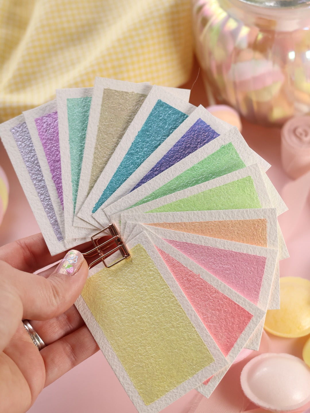 Candy | 12 metallische Pastell-Aquarellfarben | Handgefertigte Aquarellpalette | Intensives und brillantes Set