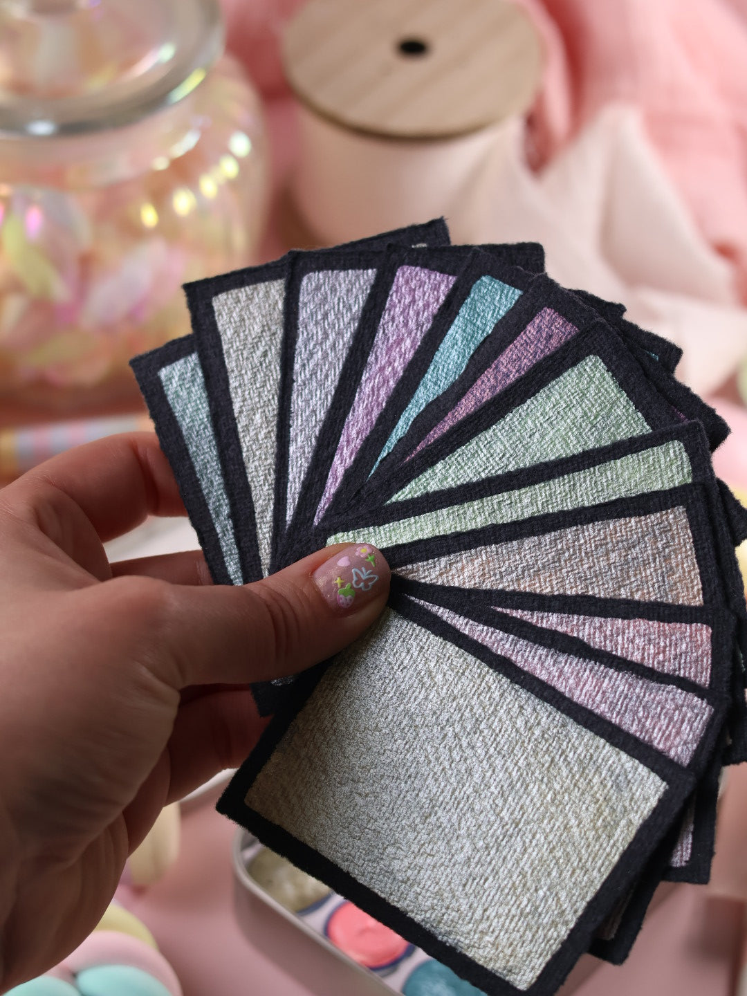 Candy | 12 metallische Pastell-Aquarellfarben | Handgefertigte Aquarellpalette | Intensives und brillantes Set
