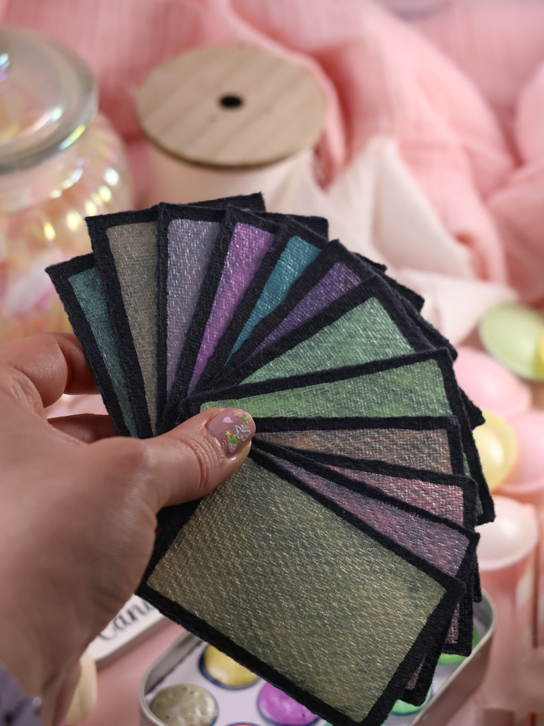 Candy | 12 metallische Pastell-Aquarellfarben | Handgefertigte Aquarellpalette | Intensives und brillantes Set