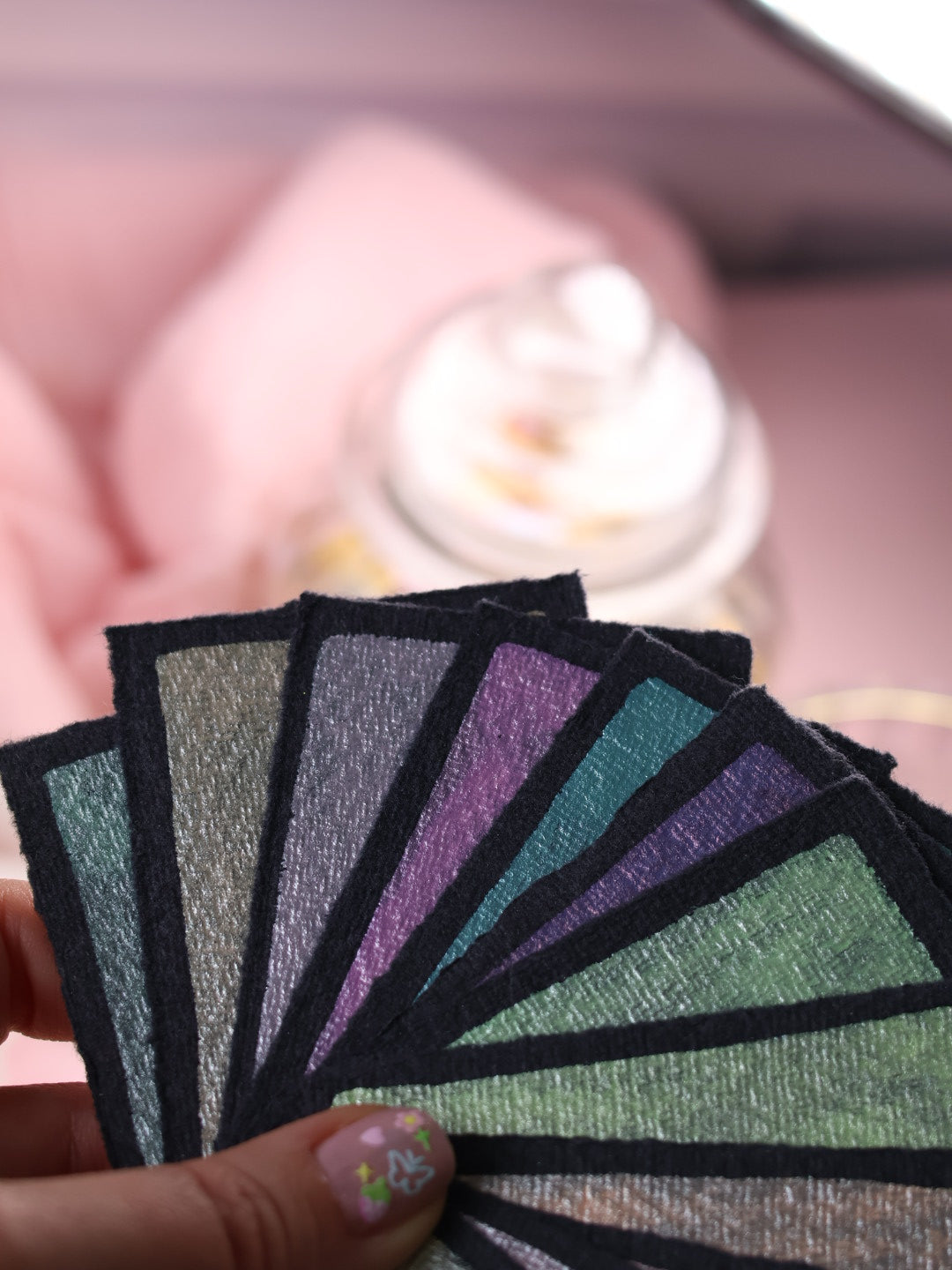 Candy | 12 metallische Pastell-Aquarellfarben | Handgefertigte Aquarellpalette | Intensives und brillantes Set
