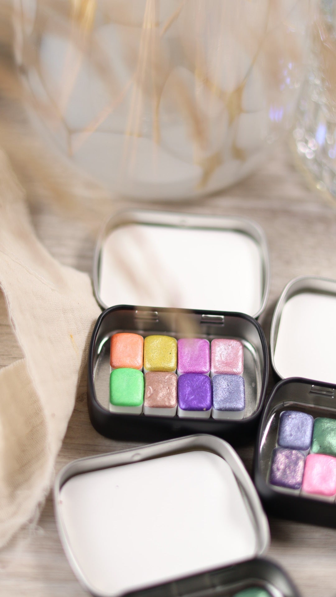 Palette d'aquarelles surprise - Assortiment de 8 mini godets