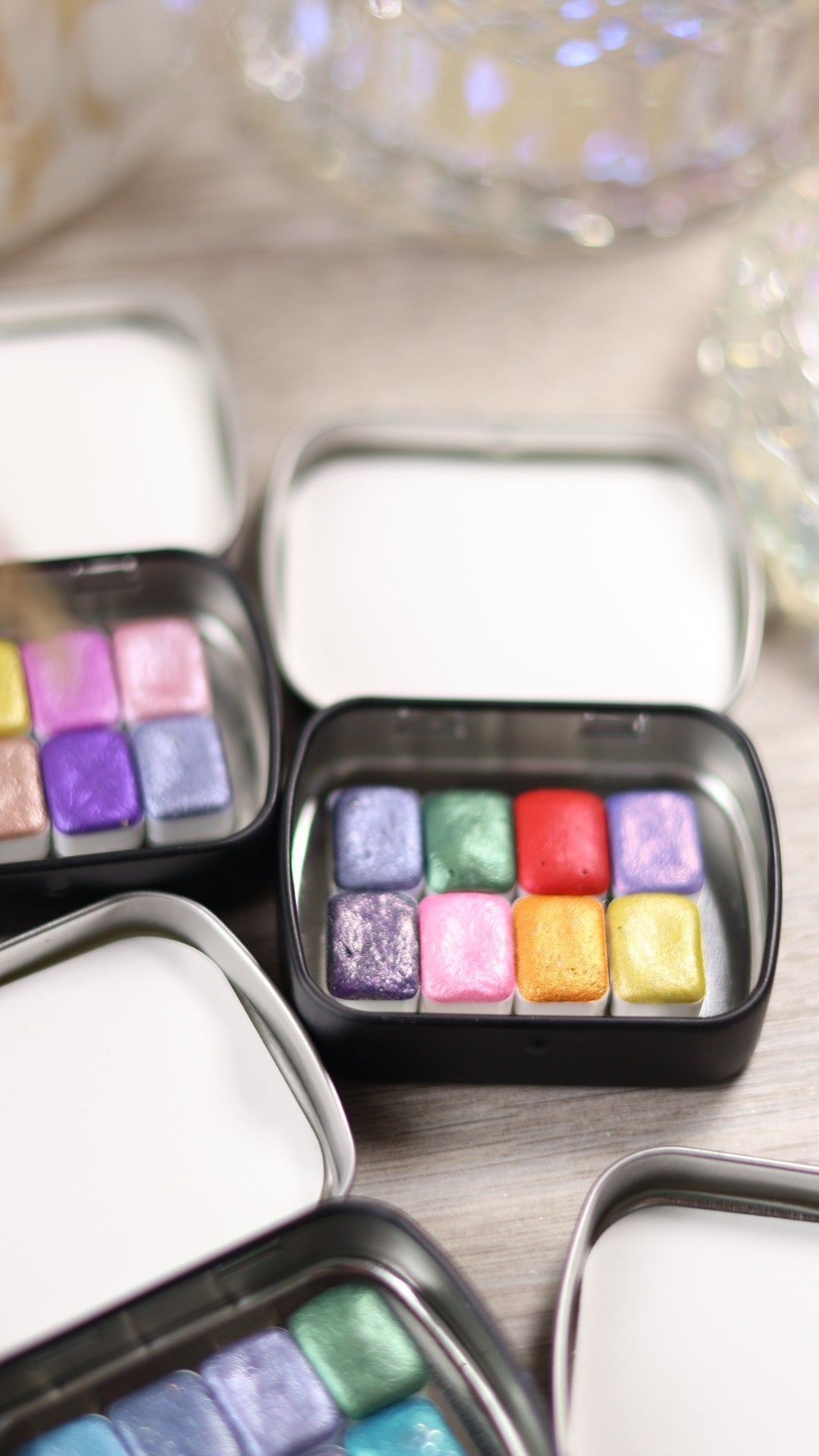 Palette d'aquarelles surprise - Assortiment de 8 mini godets