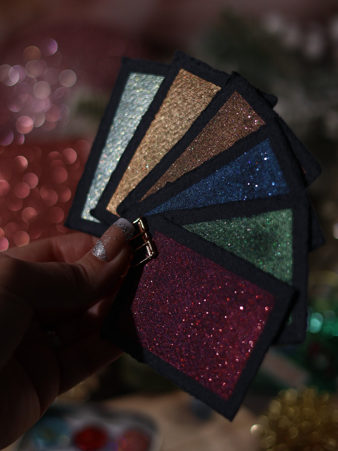 🎄✨ Méga Lueurs du monde – 30 godets d’aquarelle à effets | Noël 2025  | aquarelle métallisées et pailletées | aquarelle artisanat | cadeau Noël artiste peintre