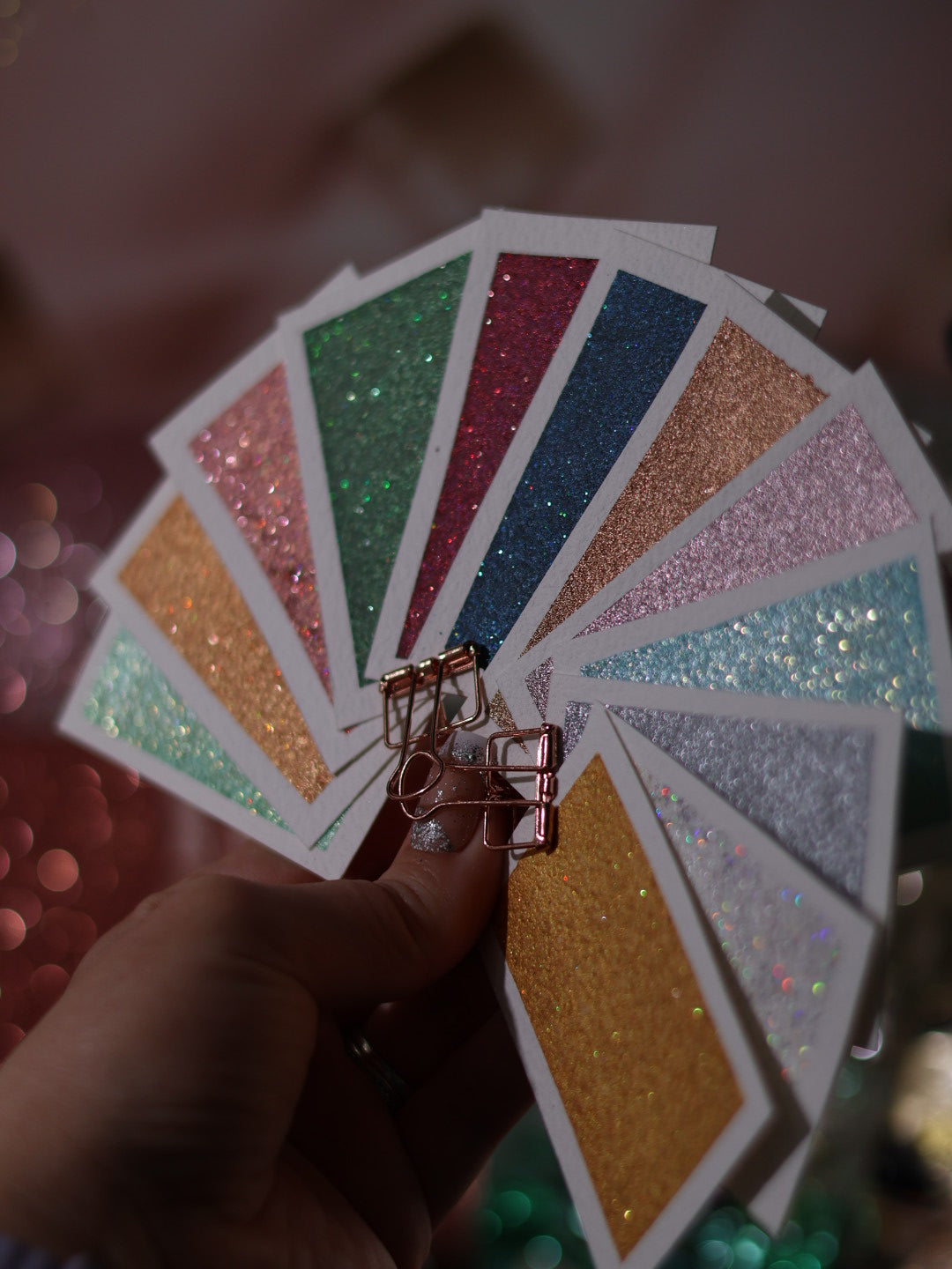 🎄✨ Méga Lueurs du monde – 30 godets d’aquarelle à effets | Noël 2025  | aquarelle métallisées et pailletées | aquarelle artisanat | cadeau Noël artiste peintre