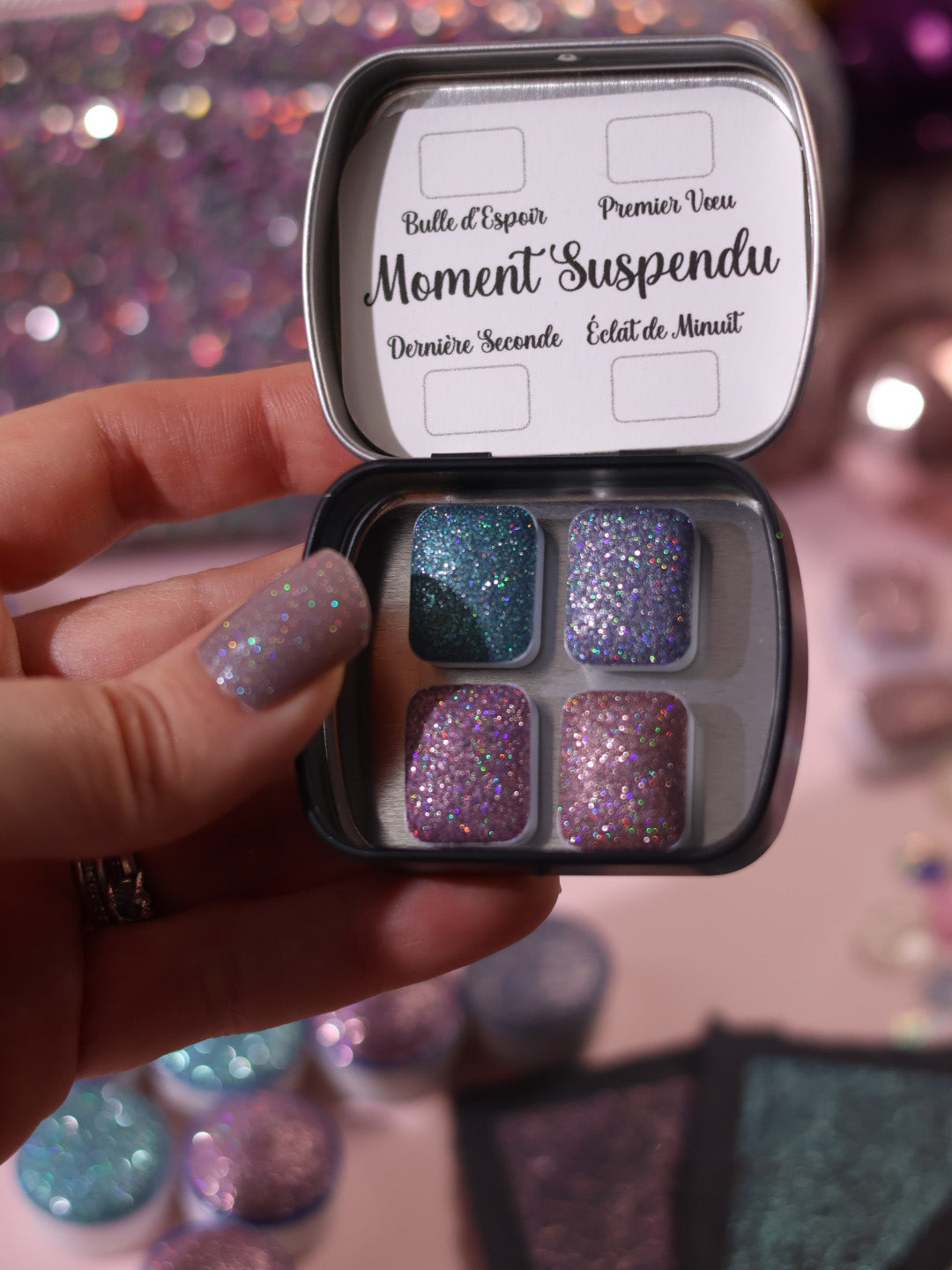 Moment Suspendu – 4 toppers d’aquarelle à paillettes pour sublimer vos créations | aquarelles | cadeau artiste | aquarelles artisanales