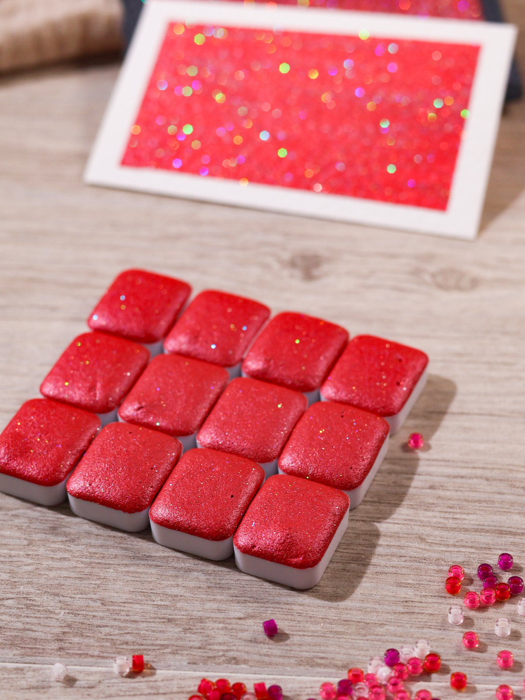 Cheerilee | Viertel Näpfchen Glitzer-Aquarellfarbe | Holografische rote Aquarellfarbe | Glitzerfarbe | Handgefertigt | Künstlergeschenk