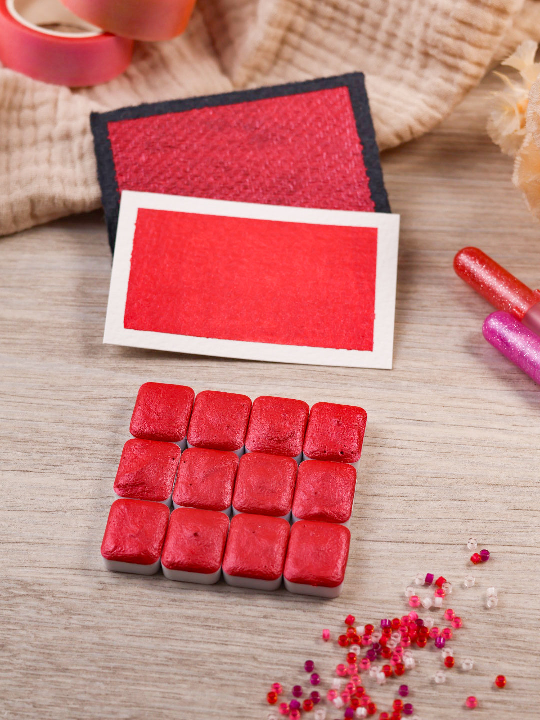 Vérone | Godet d’aquarelle métallisée | aquarelle rouge métallisée | peinture brillante | fabriquée à la main | cadeau artiste | quart godet